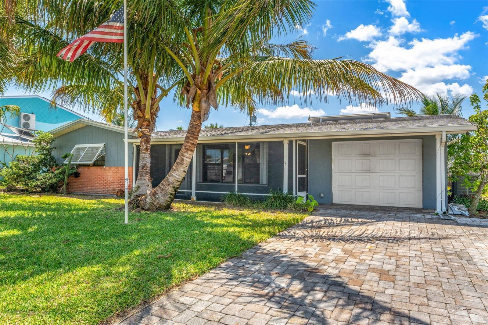 Property Photo: 385 Ocean Spray Avenue FL 32937