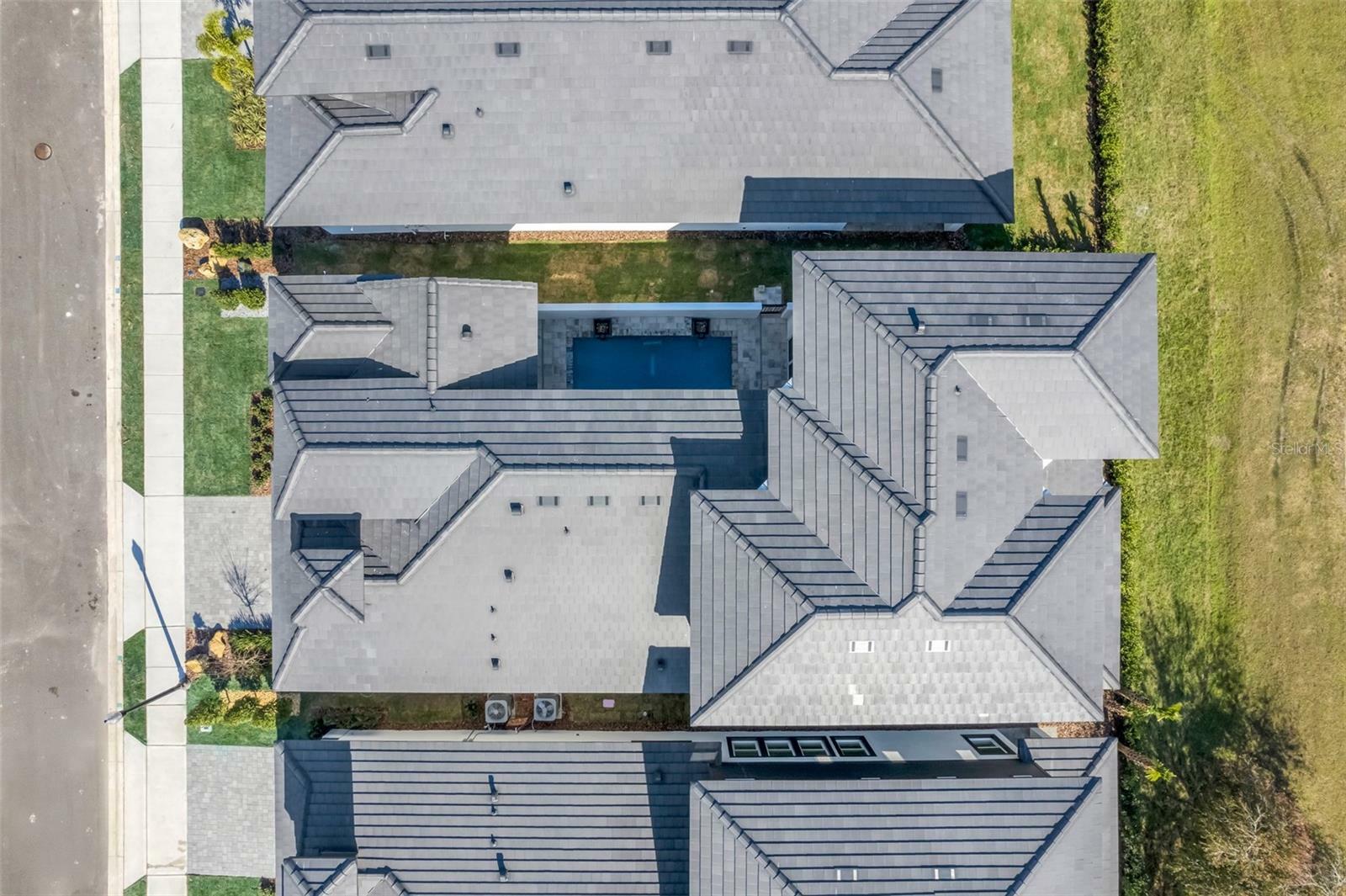 Property Photo: 3024 Kensington Avenue FL 33837