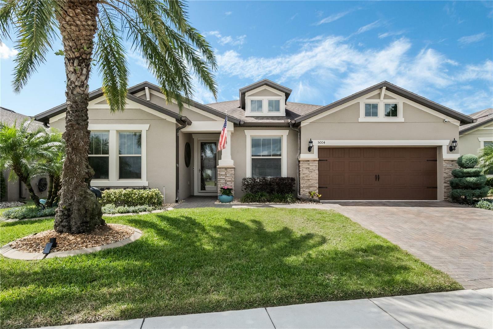 Property Photo: 5004 Hartwell Court FL 34771