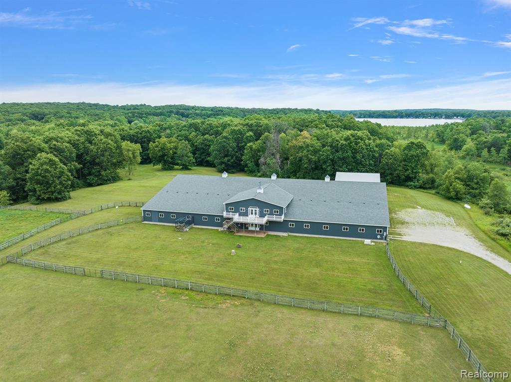 12700 Shaffer Road  Davisburg MI 48350 3717 photo