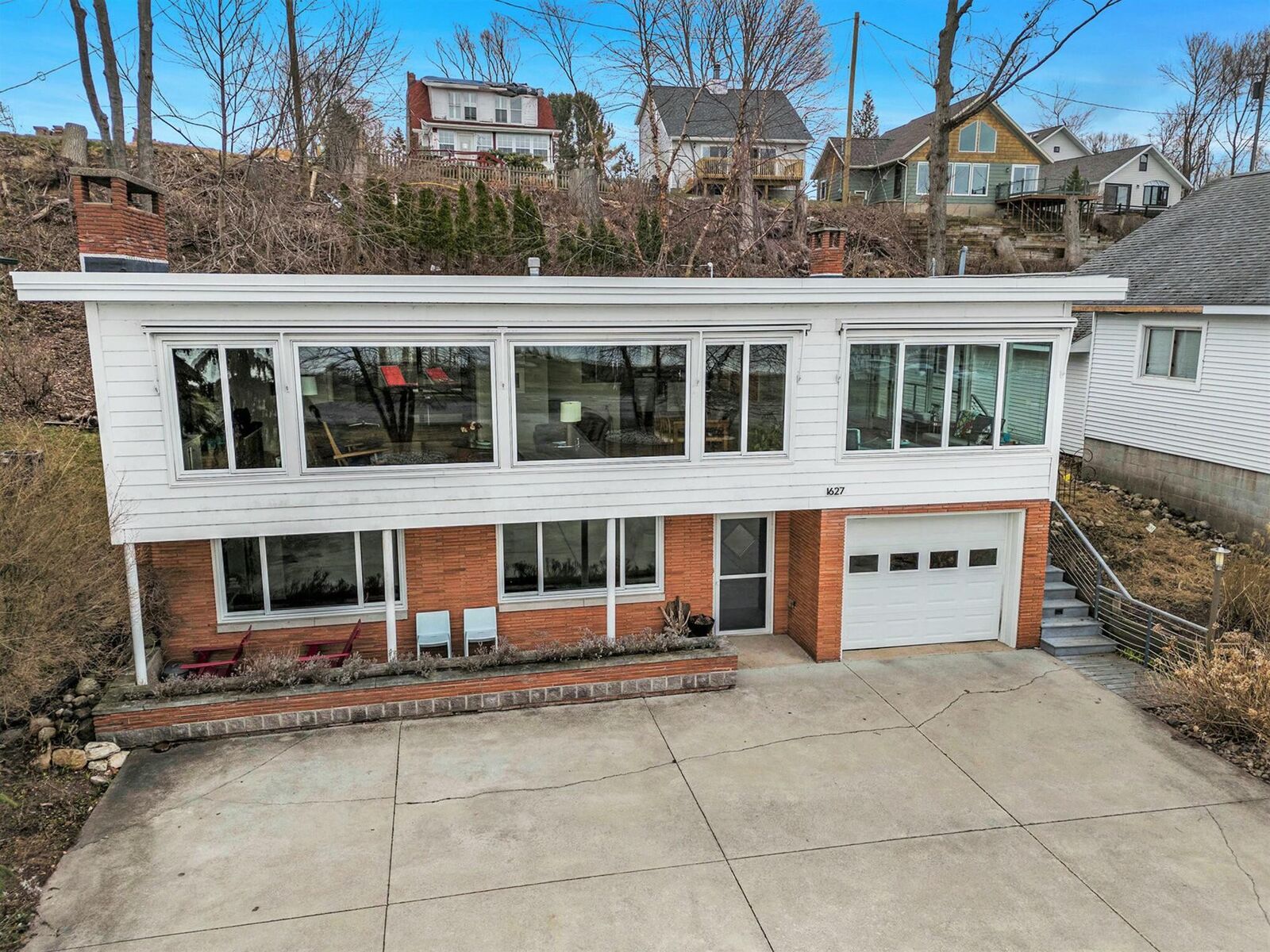 Property Photo:  1627 S Lake Street  MI 49461 