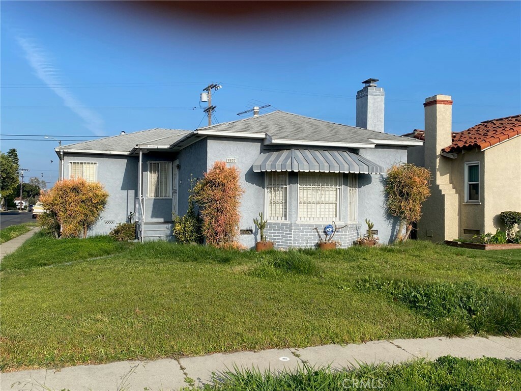 Property Photo: 8802 S Wilton Place CA 90047