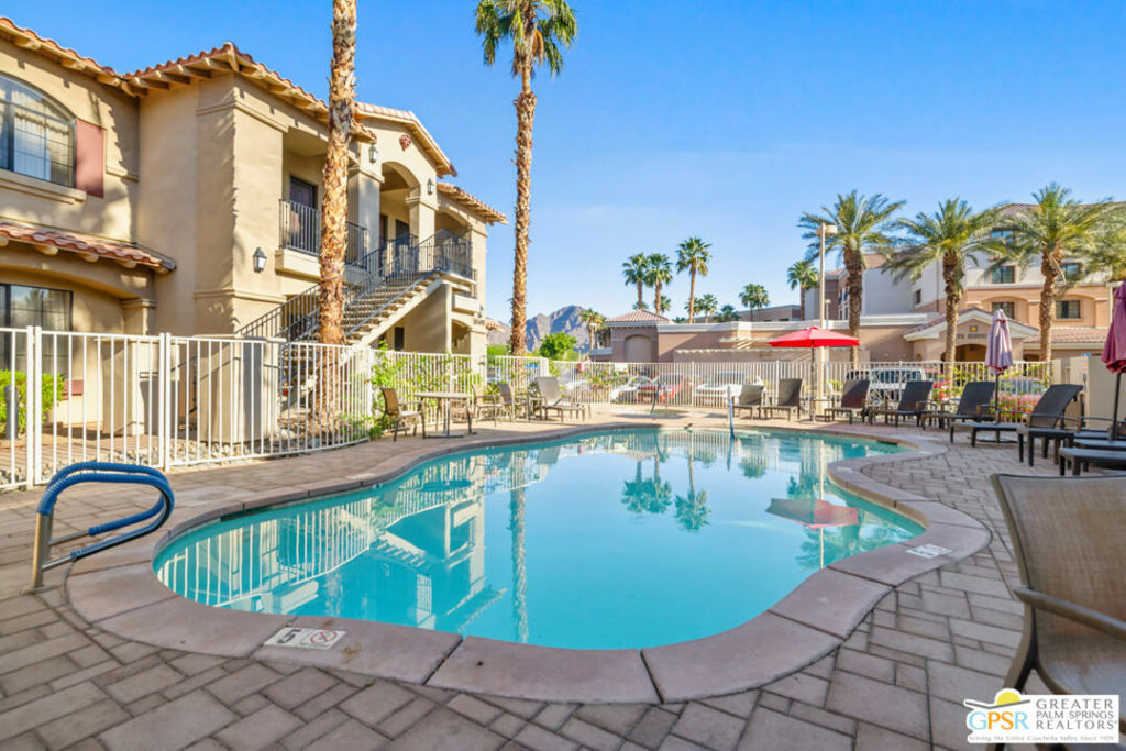 50690 Santa Rosa Plaza 2  La Quinta CA 92253 photo