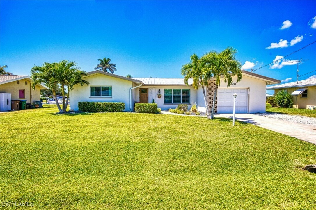 5220 Tower Drive  Cape Coral FL 33904 photo