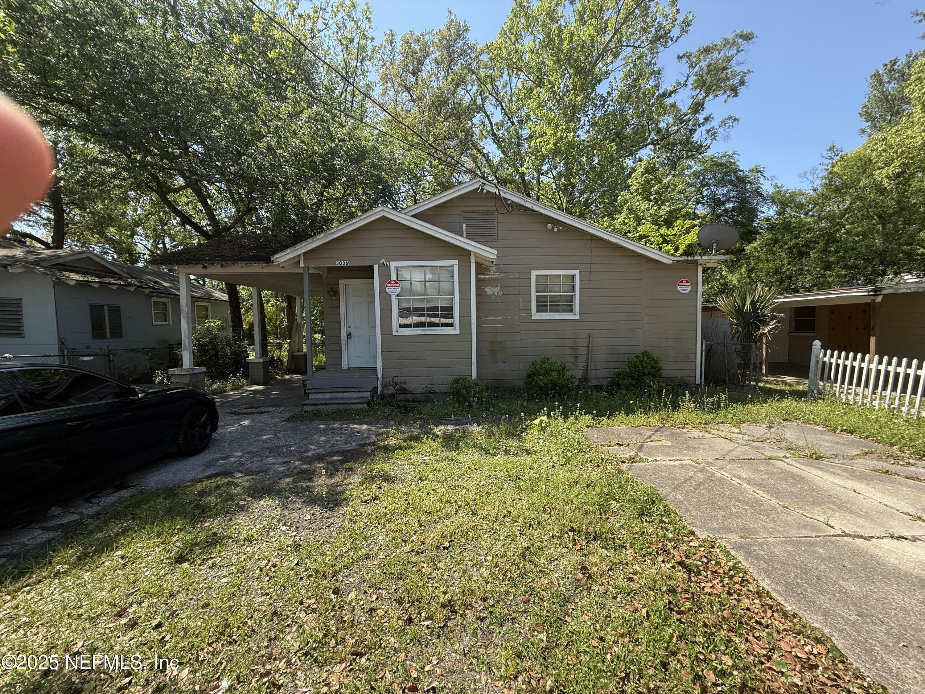 Property Photo: 3036 Commonwealth Avenue FL 32254