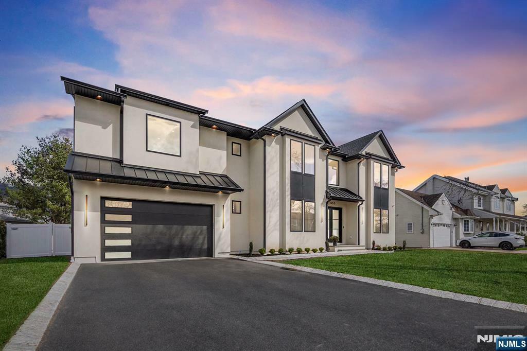 653 Linden Street  Paramus NJ 07652 photo