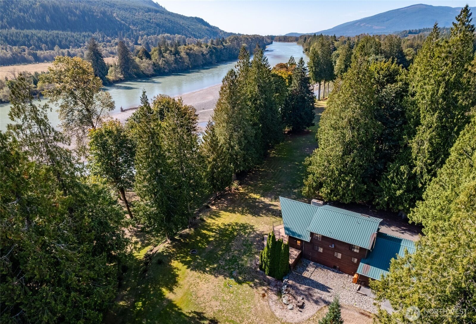 Property Photo:  37914  Theo Lane  WA 98237