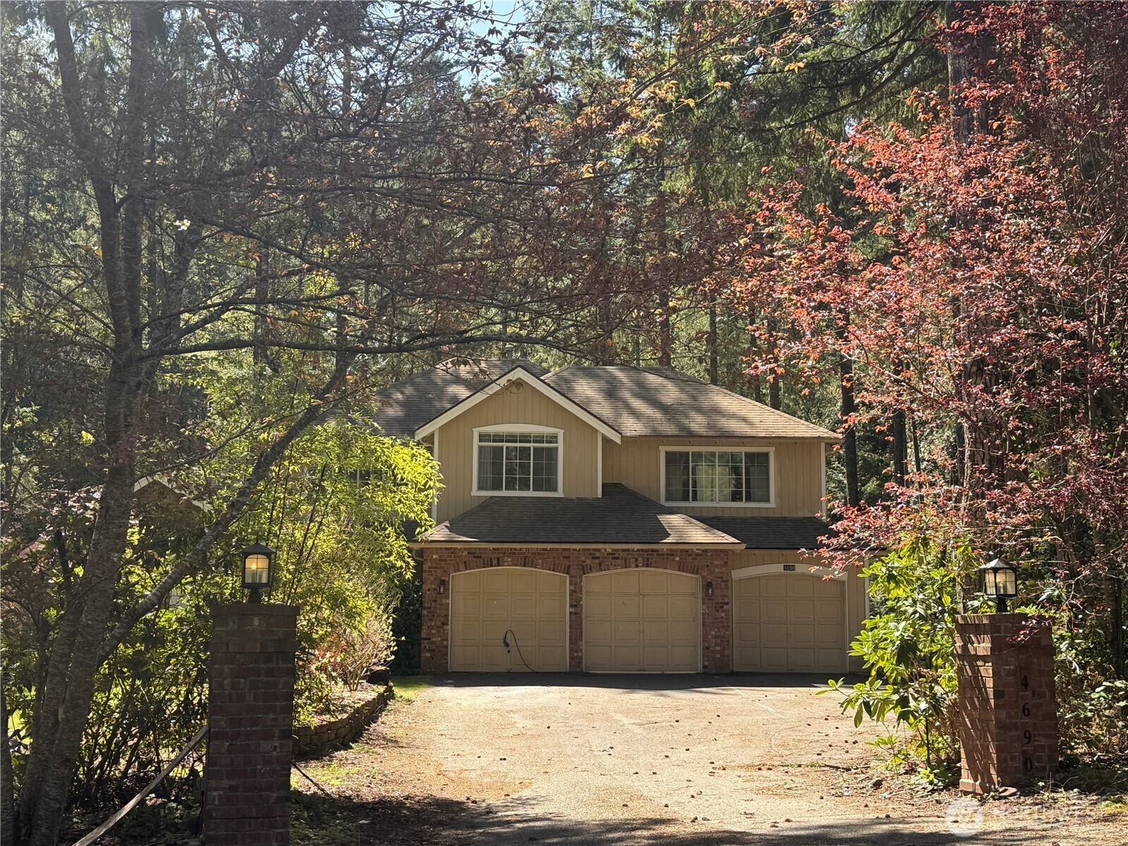Property Photo: 4690 NW Hosman Circle WA 98383