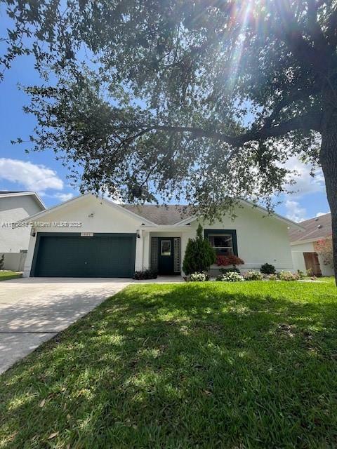 Property Photo: 521 NW 207th Ave FL 33029