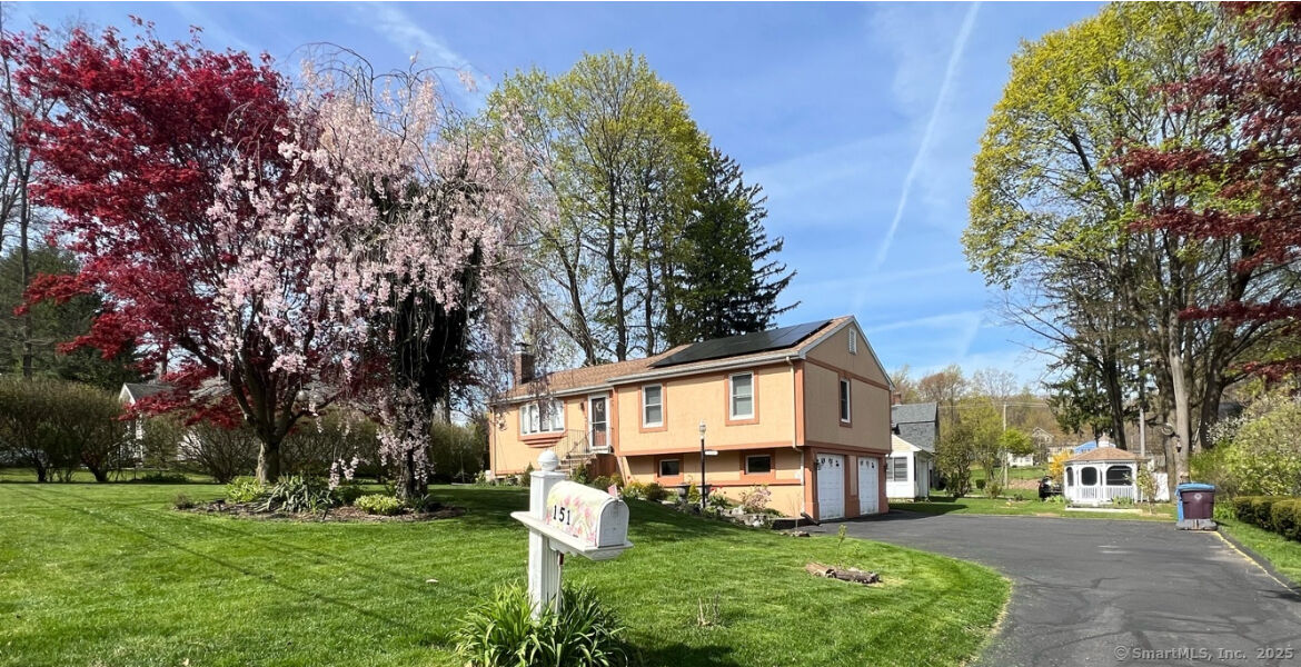 Property Photo: 151 Barnes Street CT 06052