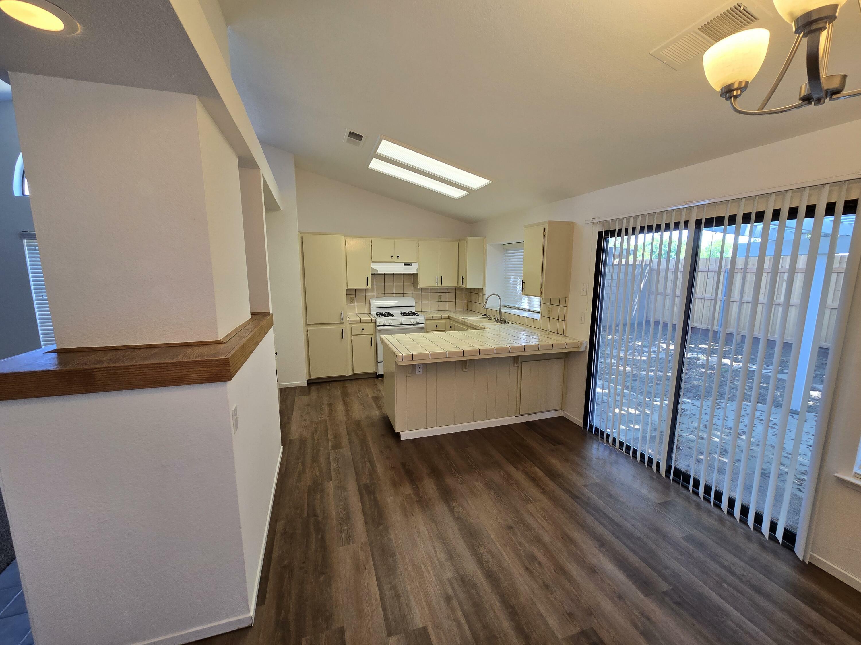 Property Photo: 1341 E Vassar Drive CA 93291