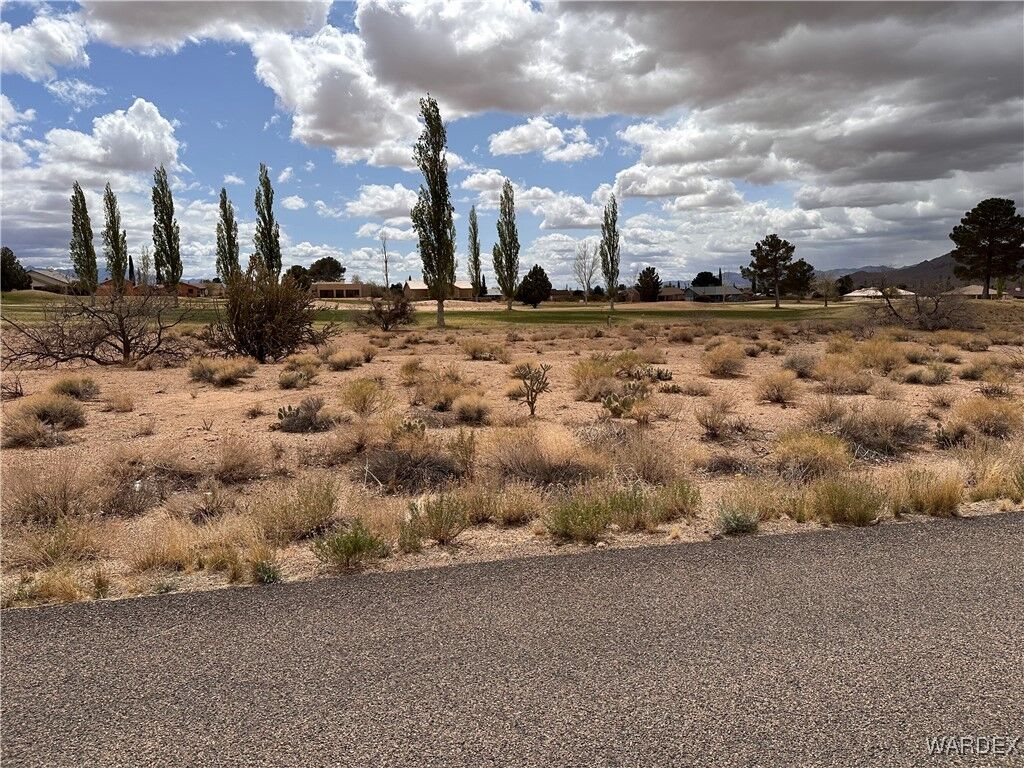Property Photo: 7634 E Vista Drive AZ 86401