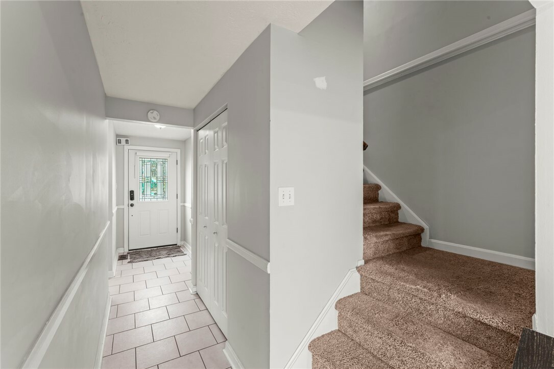 Property Photo: 427 Lark Tree Circle PA 15017