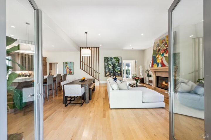 Property Photo: 999 Pratt Avenue CA 94574