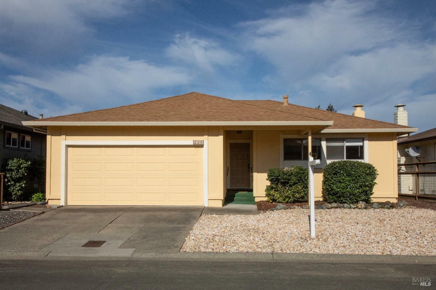 225 Mountain View Drive  Healdsburg CA 95448 photo