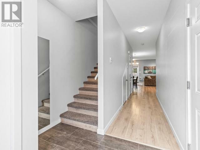Property Photo: 18-92 Iskoot Crescent YT Y1A 0P9