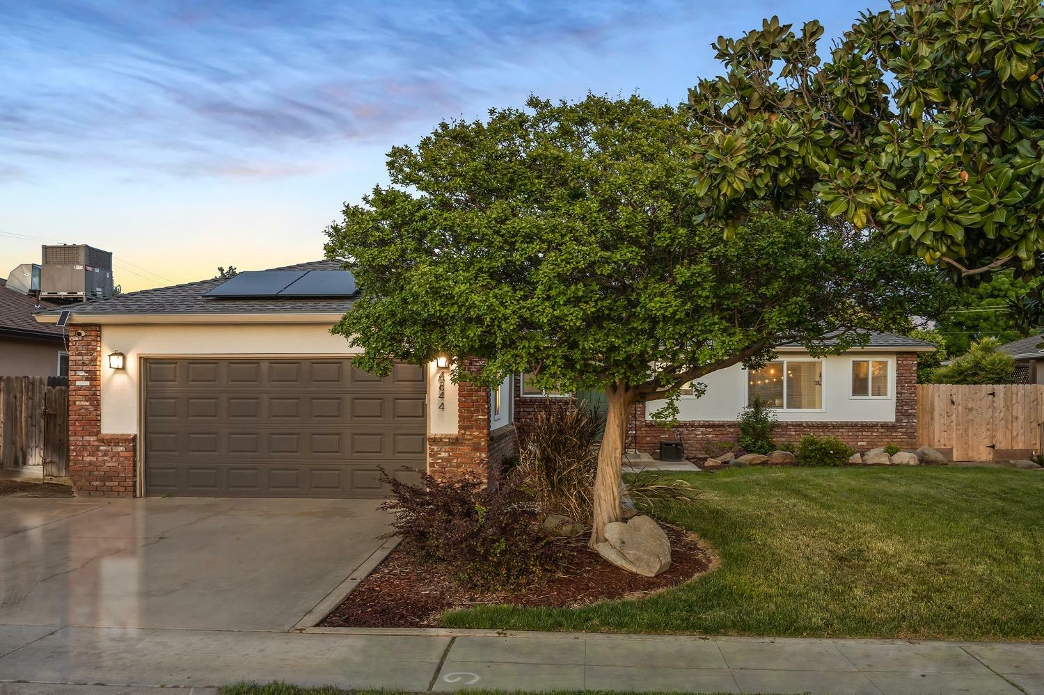 4844 N 4th Street  Fresno CA 93726 photo