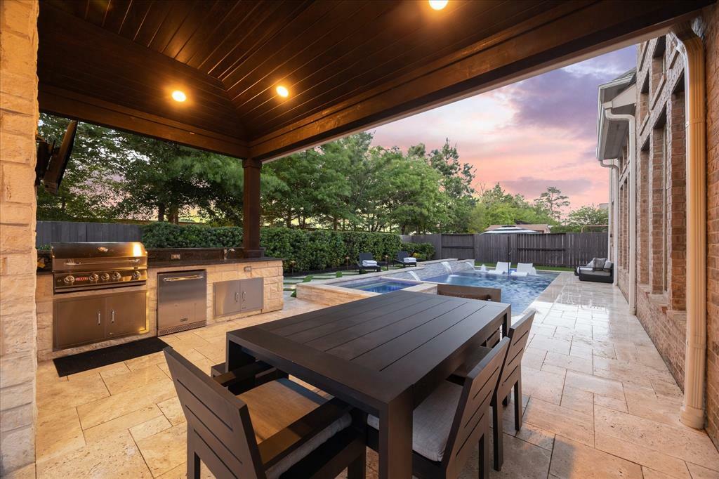 Property Photo: 9919 Kirkstone Terrace Drive TX 77379