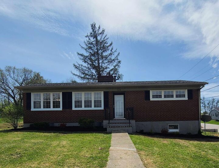 Property Photo: 328 Runyon Road KY 40330
