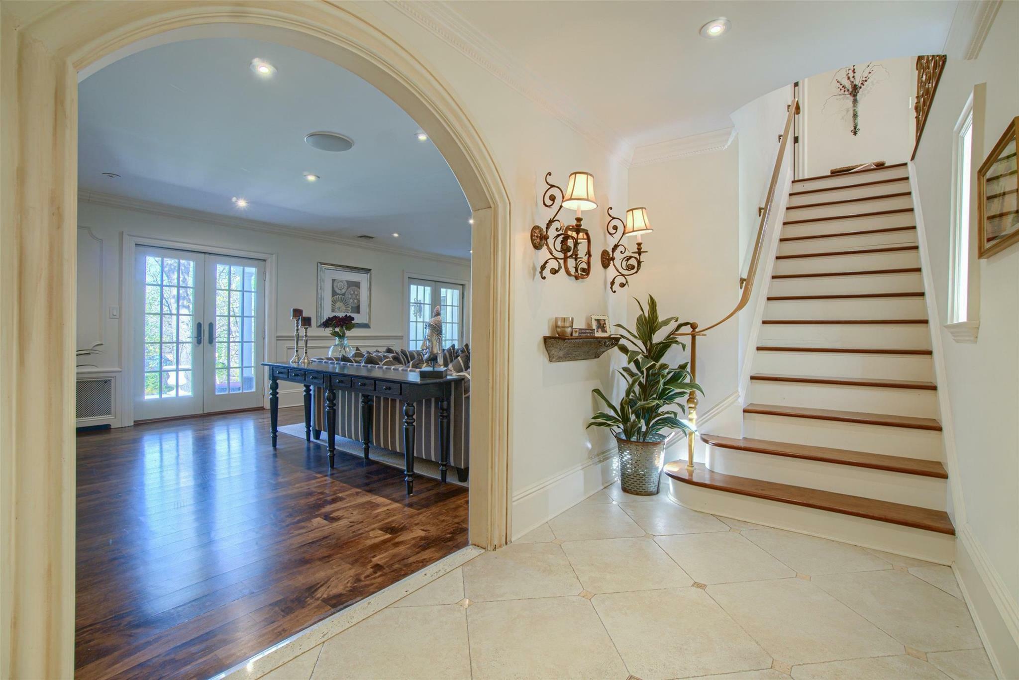 Property Photo: 91 N Broadway NY 10533
