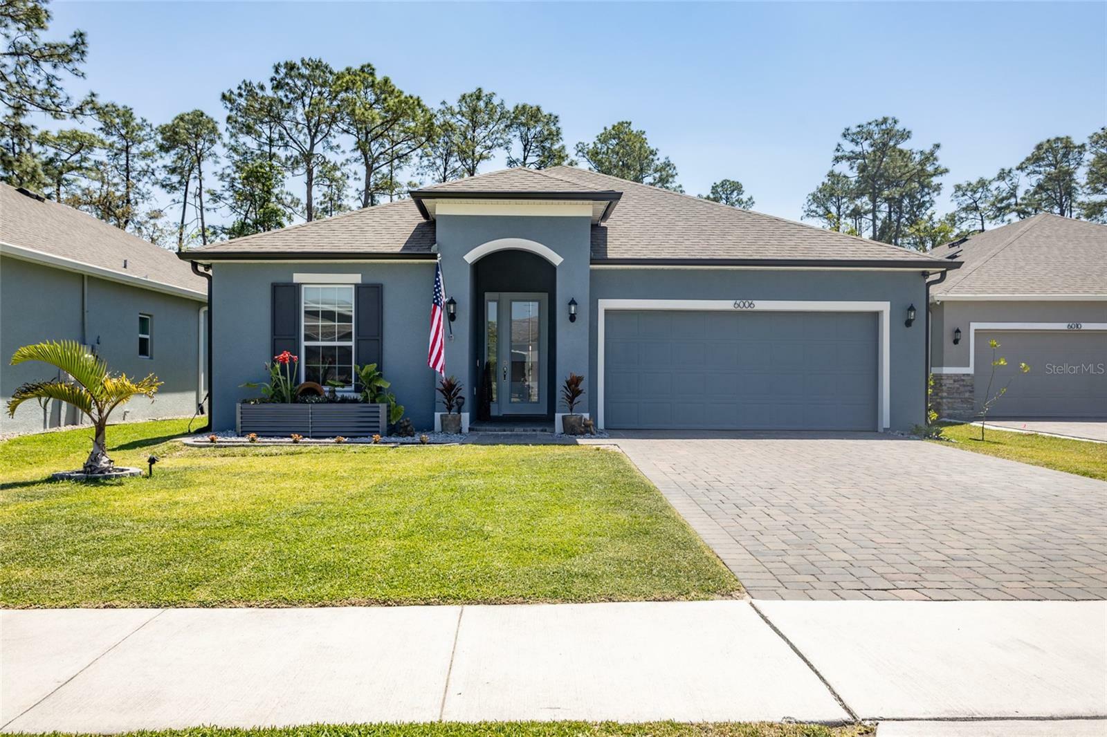 Property Photo: 6006 Mount Zion Circle FL 32724