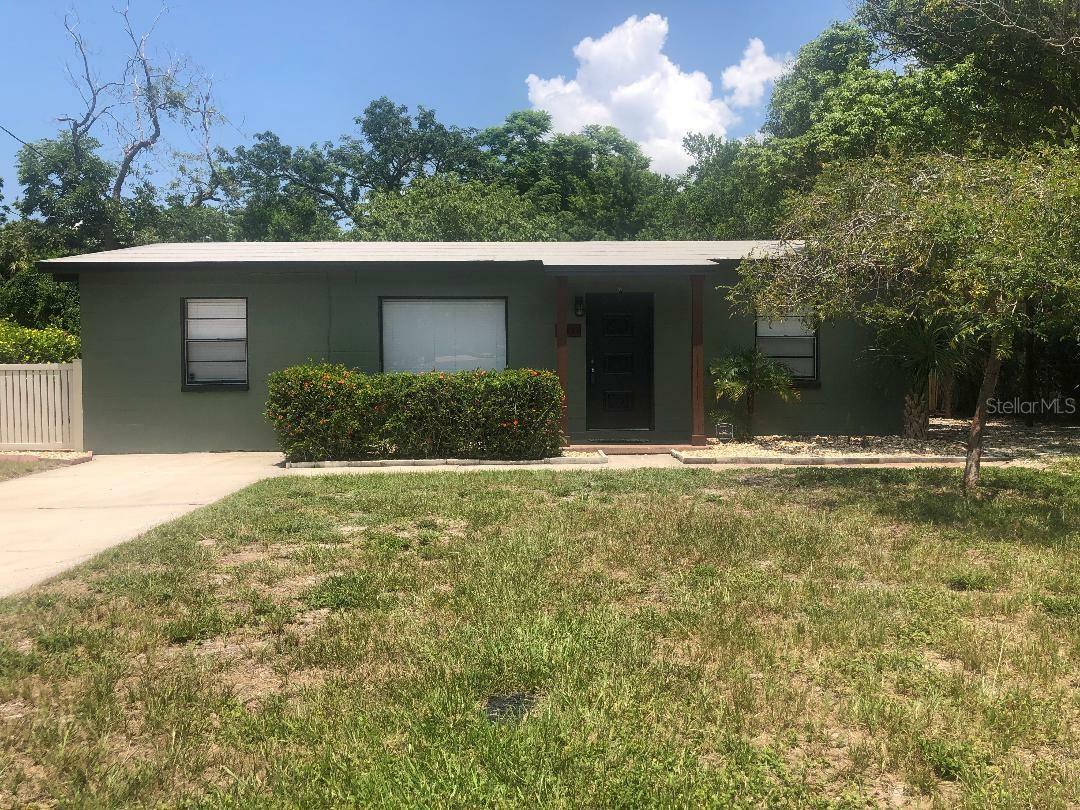 Property Photo: 3311 W Tyson Avenue FL 33611