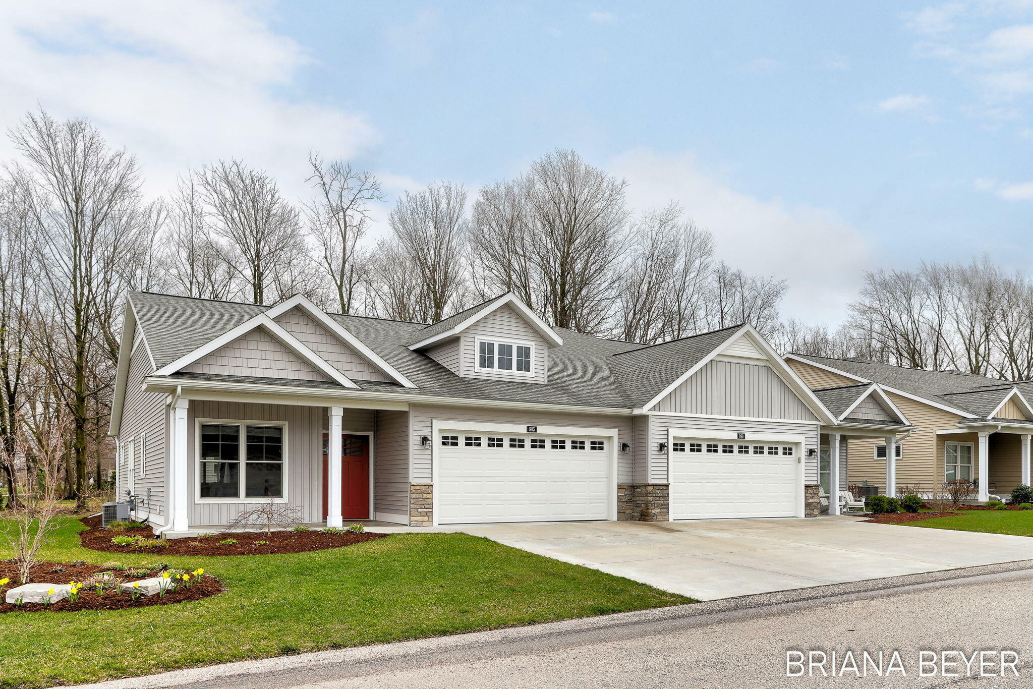 Property Photo: 995 Maplewood Court MI 49423