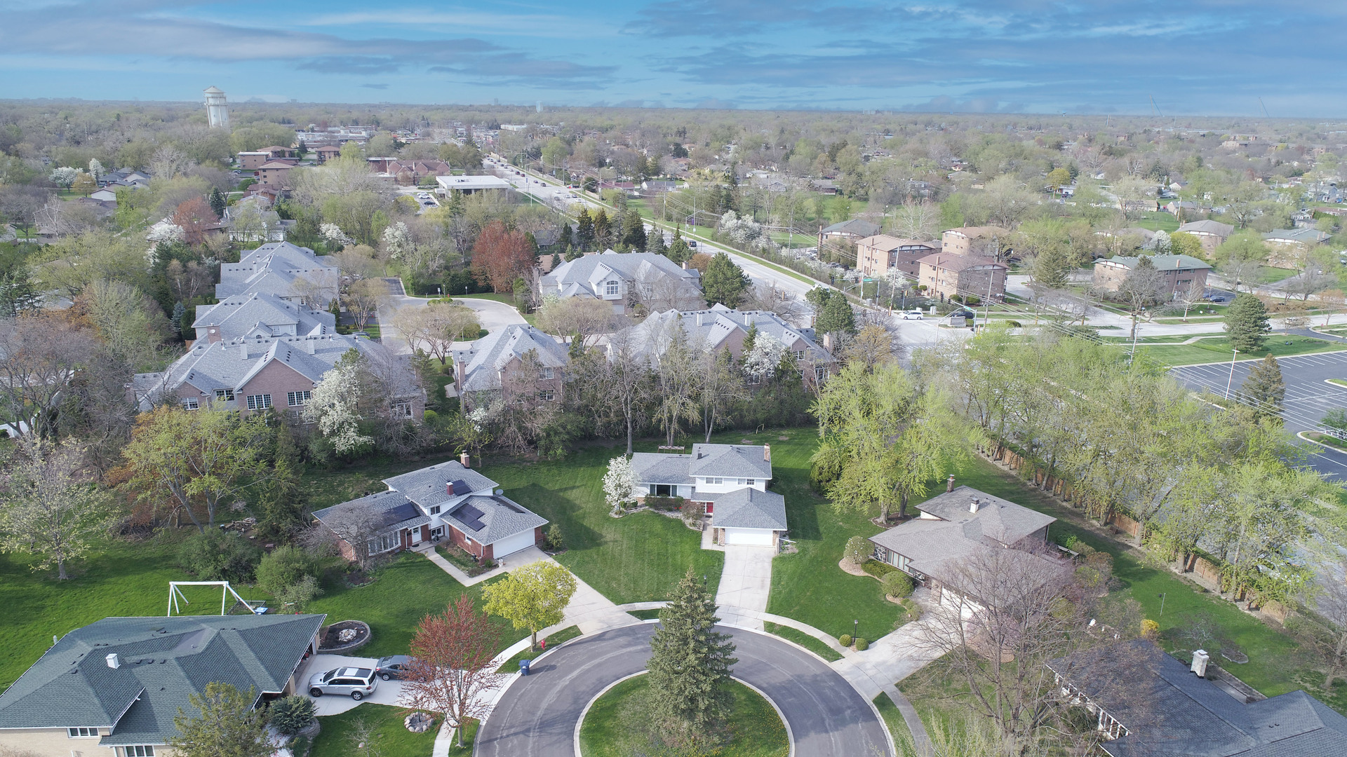 Property Photo: 1206 Sleepy Hollow Lane IL 60561