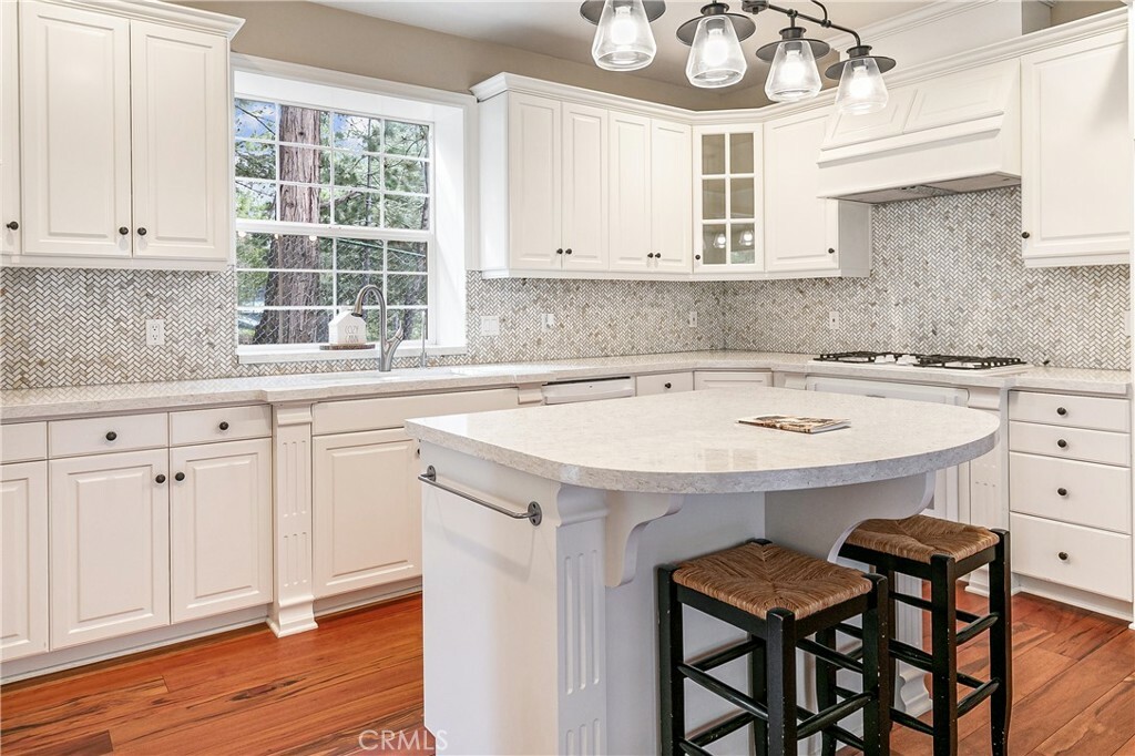 Property Photo: 858 Grass Valley Road CA 92352