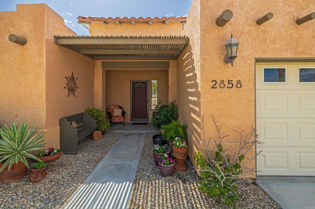 Property Photo: 2858 Back Nine Drive CA 92004