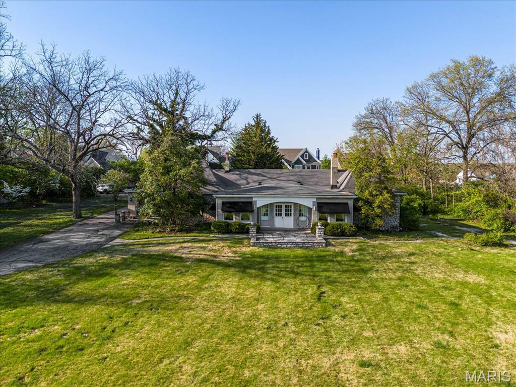 Property Photo: 21 Clayton Ter MO 63131