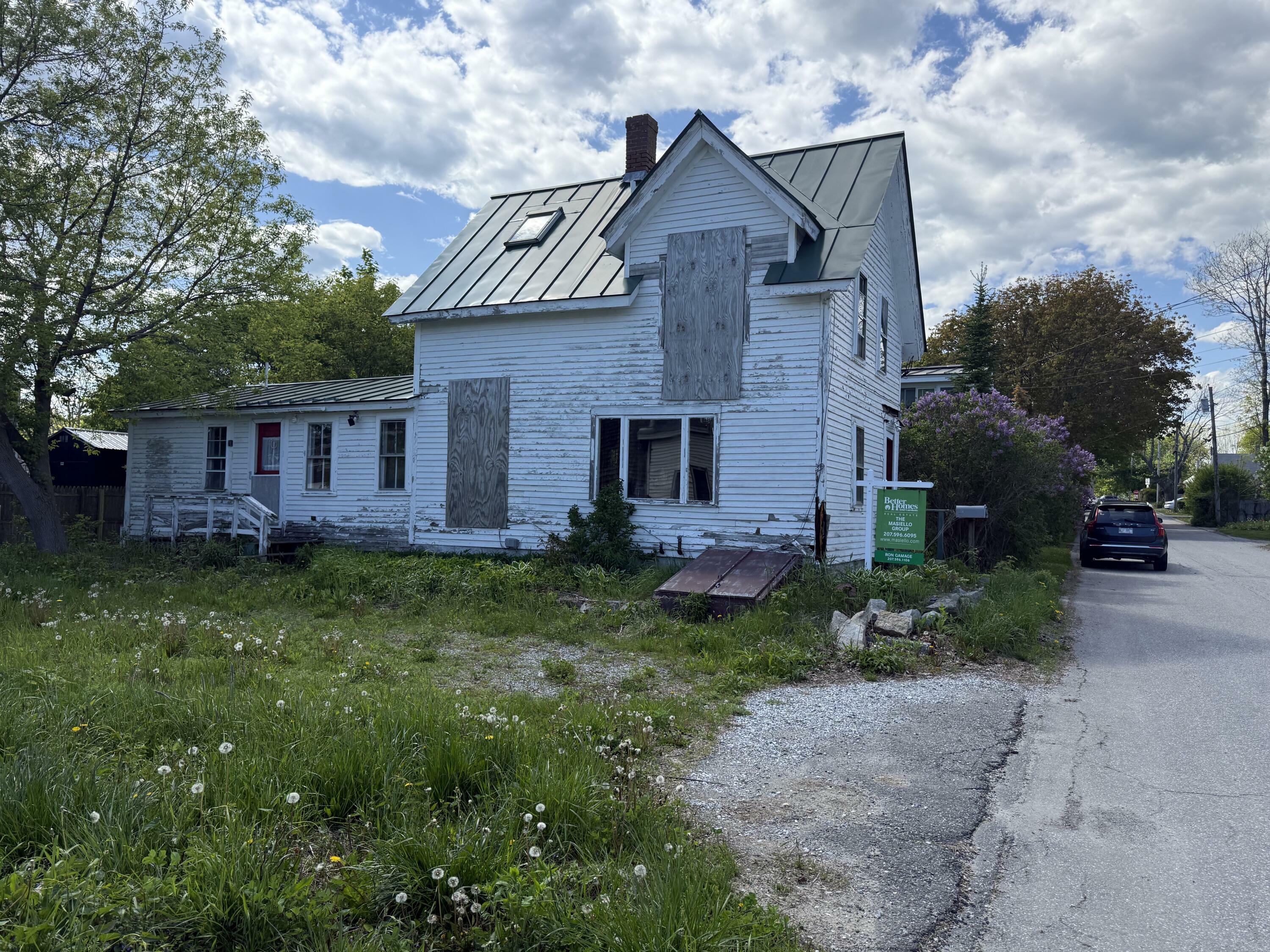 10 Trinity Street  Rockland ME 04841 photo