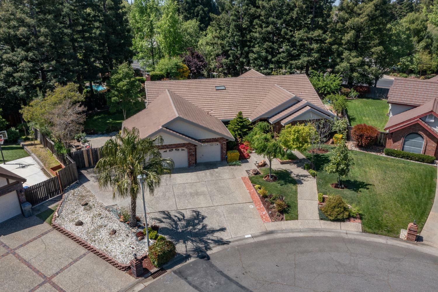 Property Photo: 140 Silva Court CA 95630