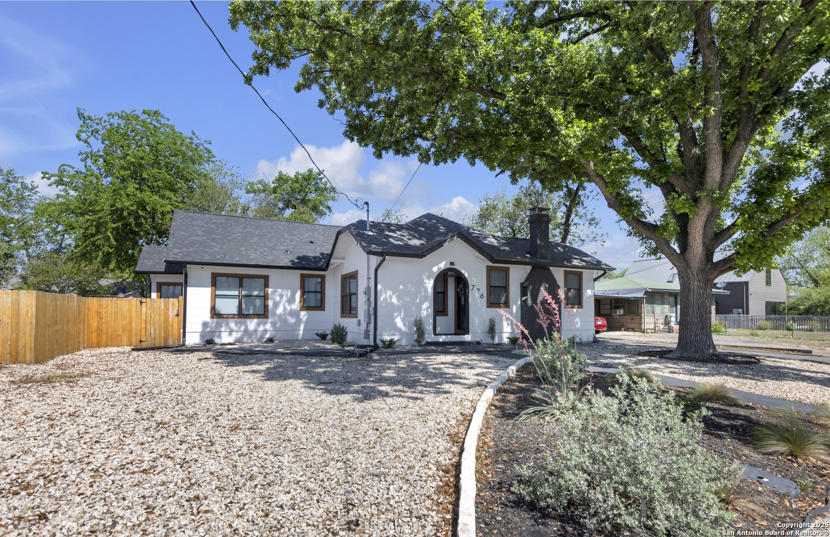 Property Photo: 776 Butcher TX 78130