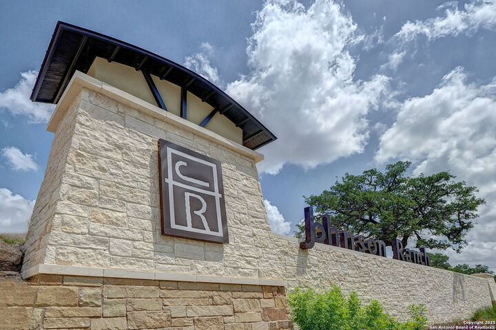 Property Photo: 3637 Agarita Pass TX 78163