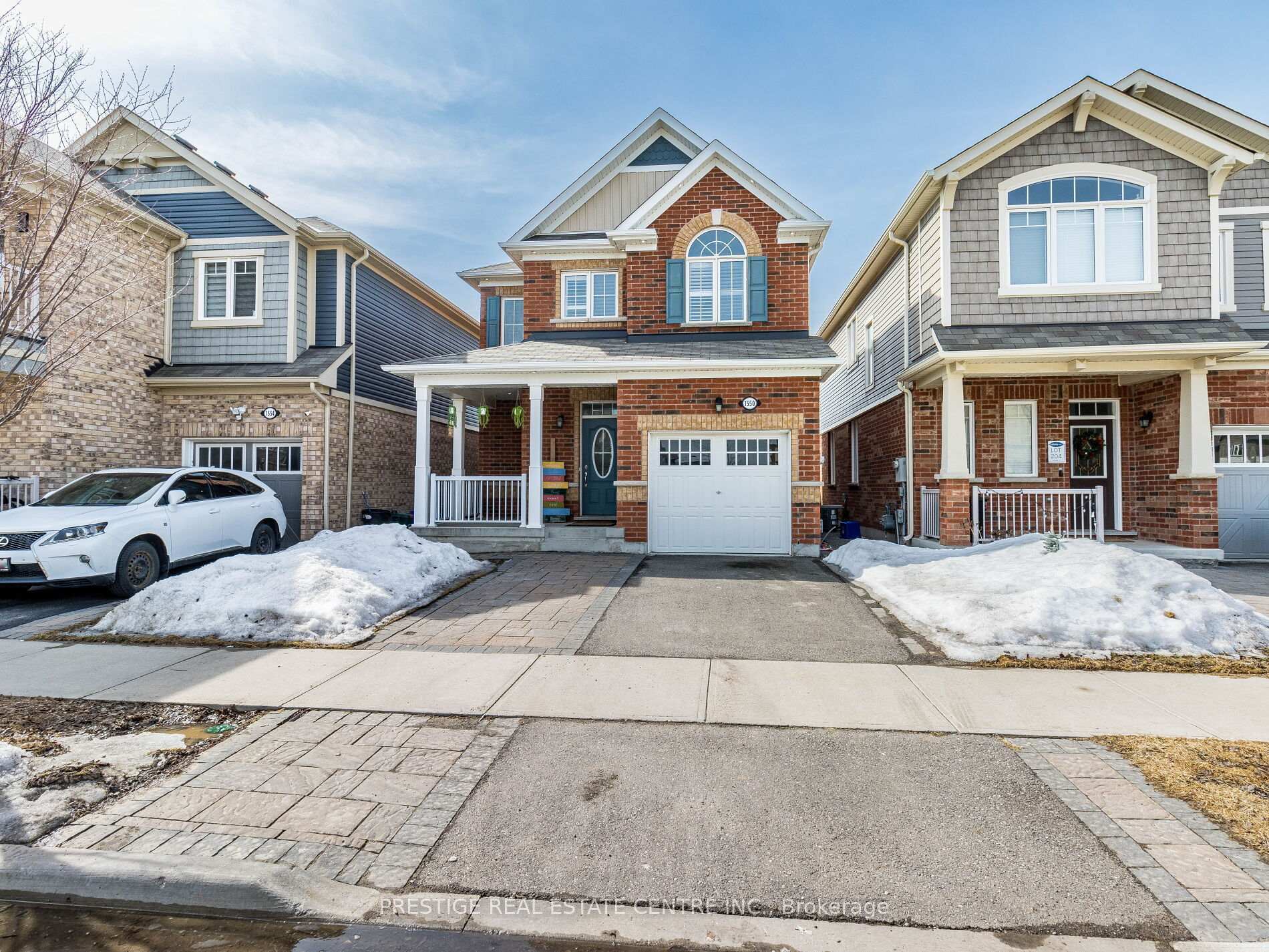 Property Photo: 1550 Clitherow Street ON L9E 0A5