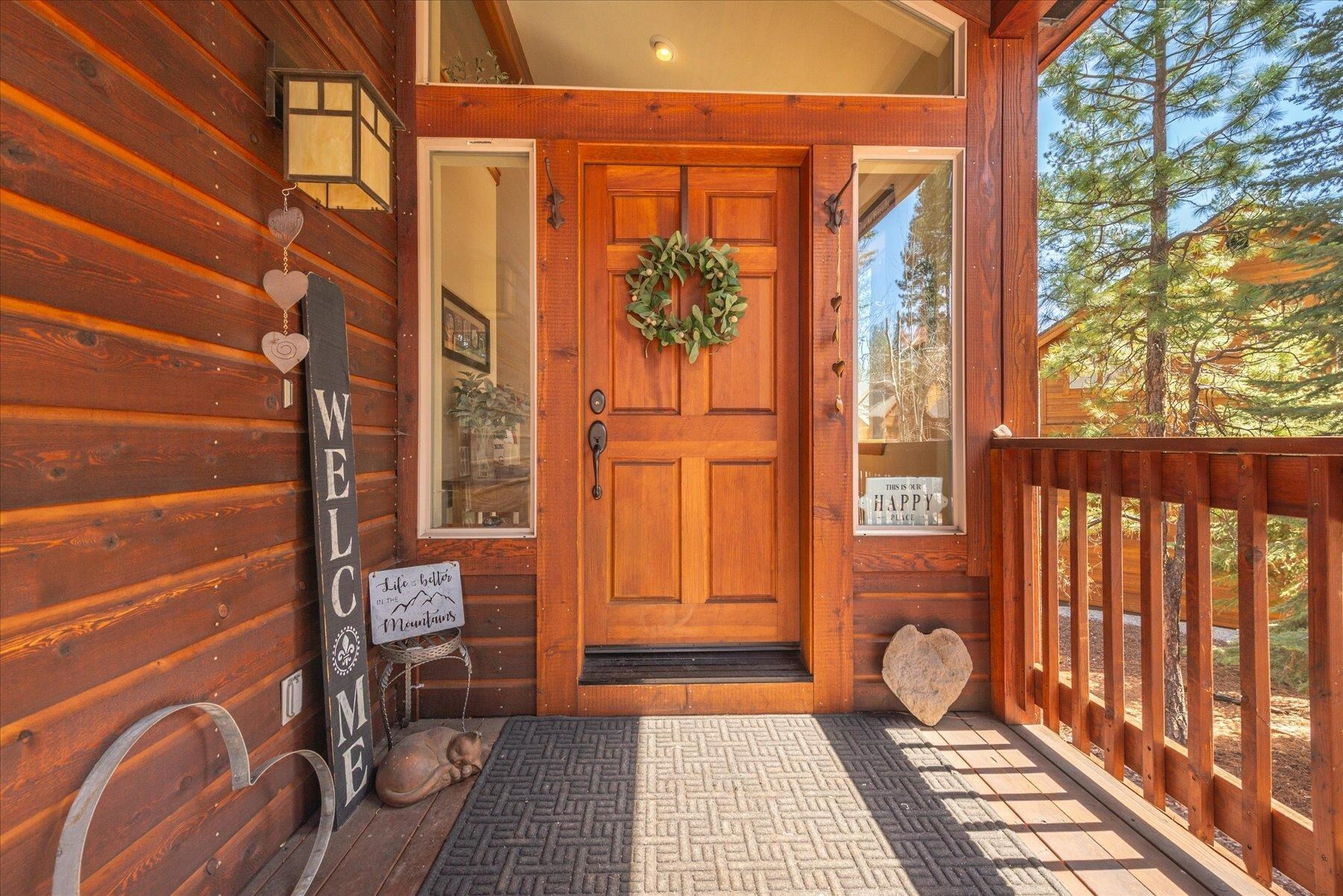 Property Photo: 10259 Kylan Creek Court CA 96161