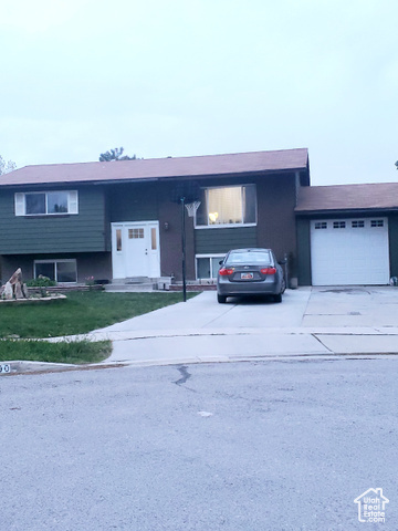 Property Photo: 3500 W 6875 S UT 84084