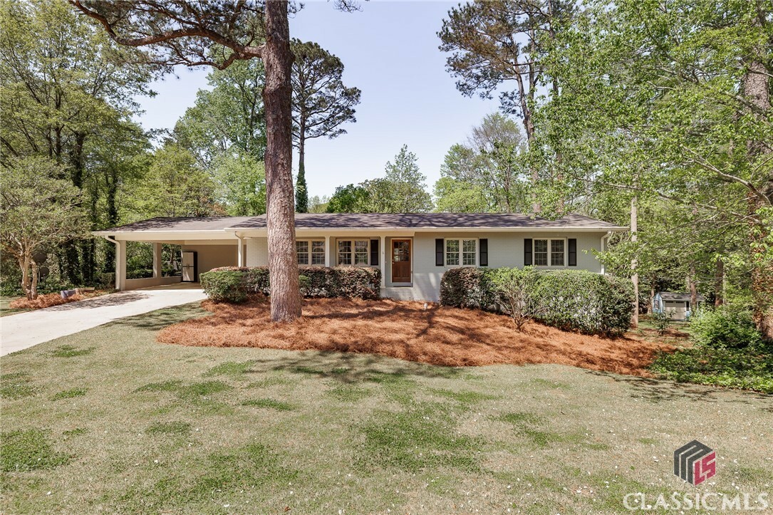 Property Photo: 155 Jane Circle GA 30606