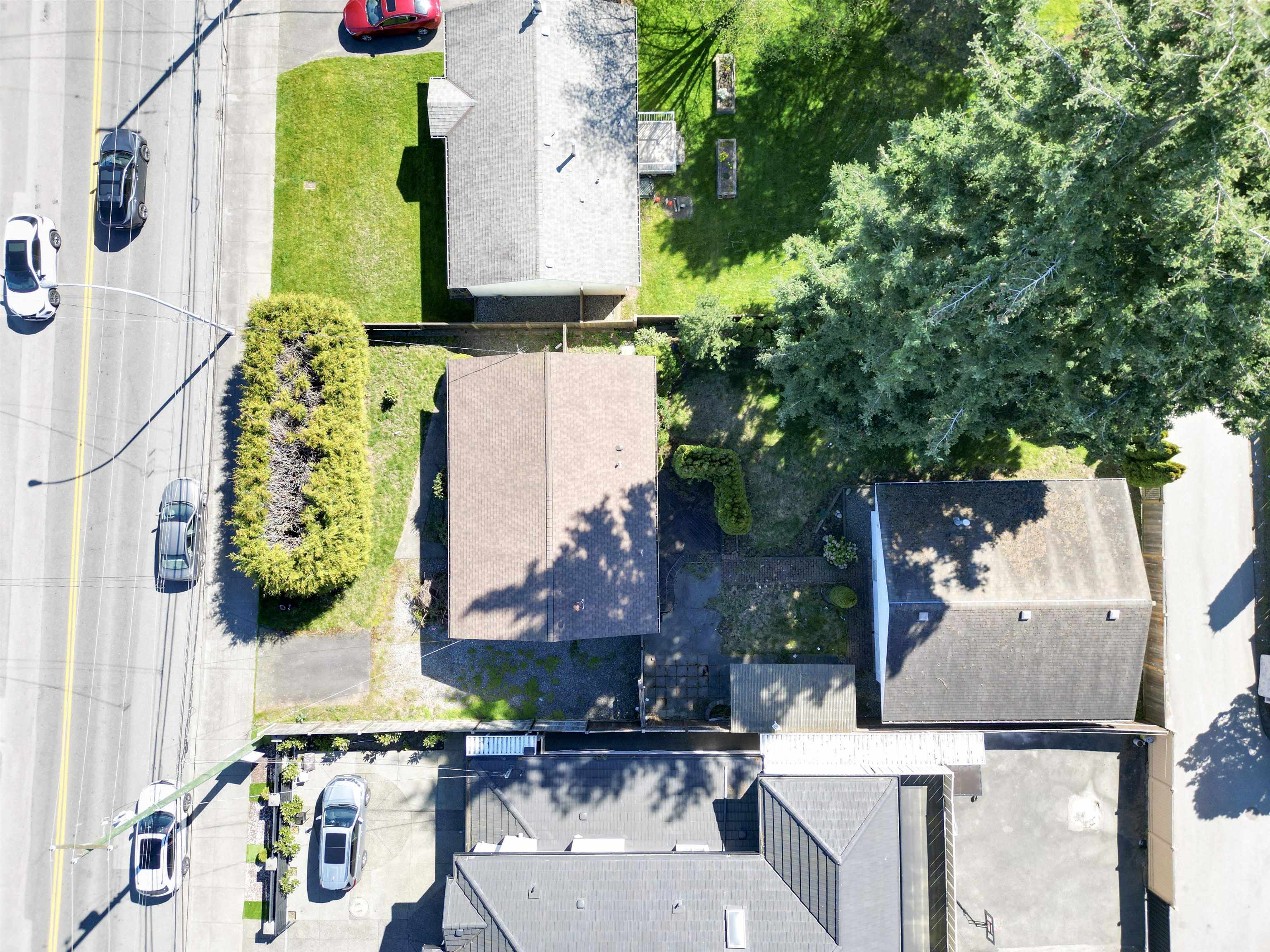 Property Photo: 12300 82 Avenue BC V3W 3E6