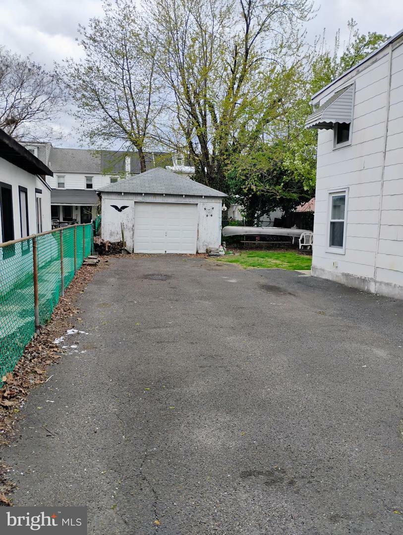 Property Photo: 1223 Pine Grove Street PA 19007
