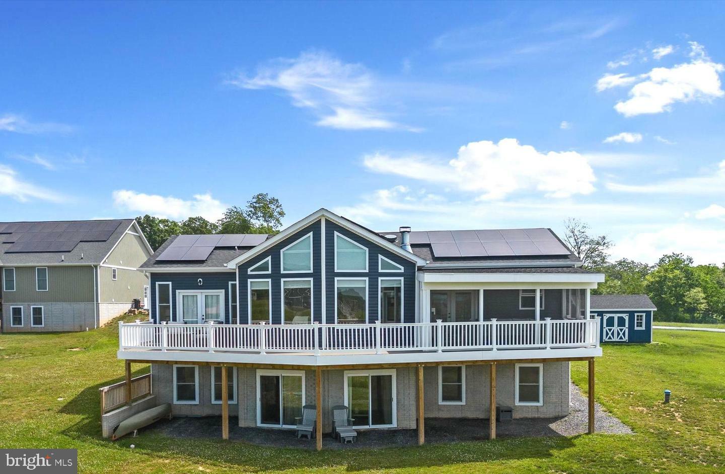 Property Photo: 150 Sunset Village Road VA 22630
