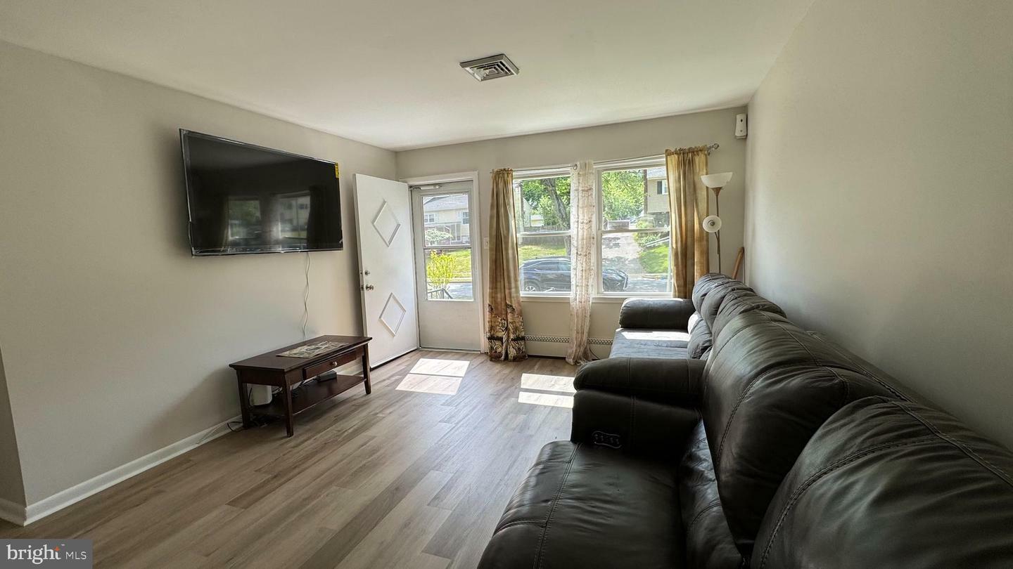 Property Photo: 13430 Forest Glen Road VA 22191