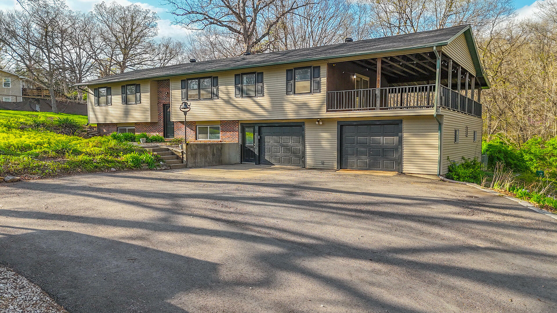 5624 N Creasy Springs Rd  Columbia MO 65202 photo