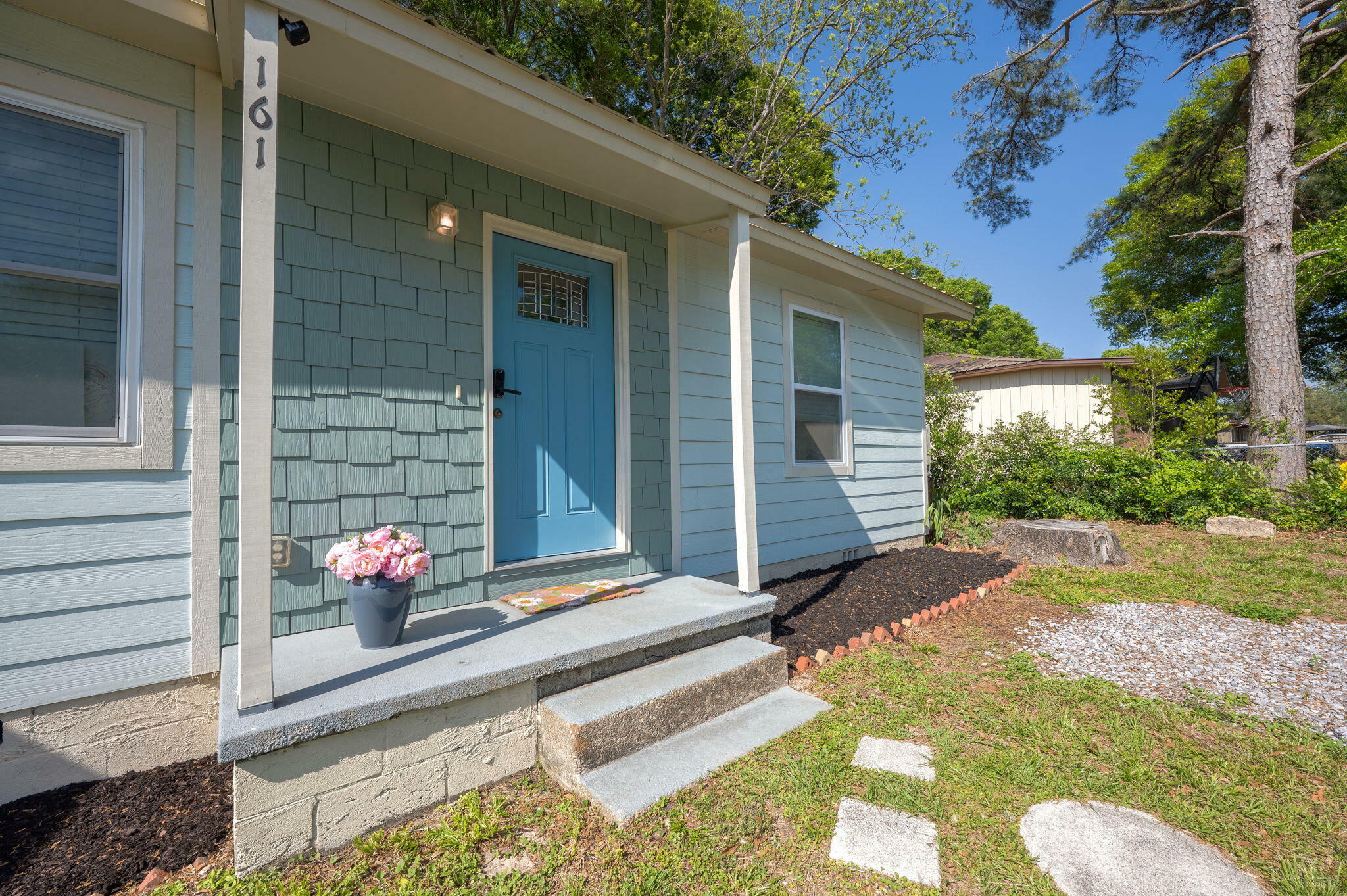 161 W North Avenue  Crestview FL 32536 photo