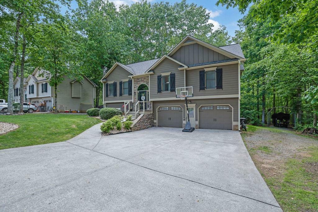 Property Photo: 170 Barrel Way GA 30107