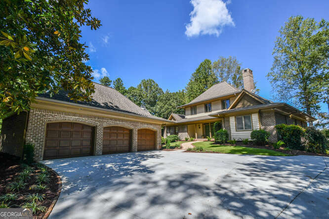 Property Photo: 2555 Fairview Drive GA 30041
