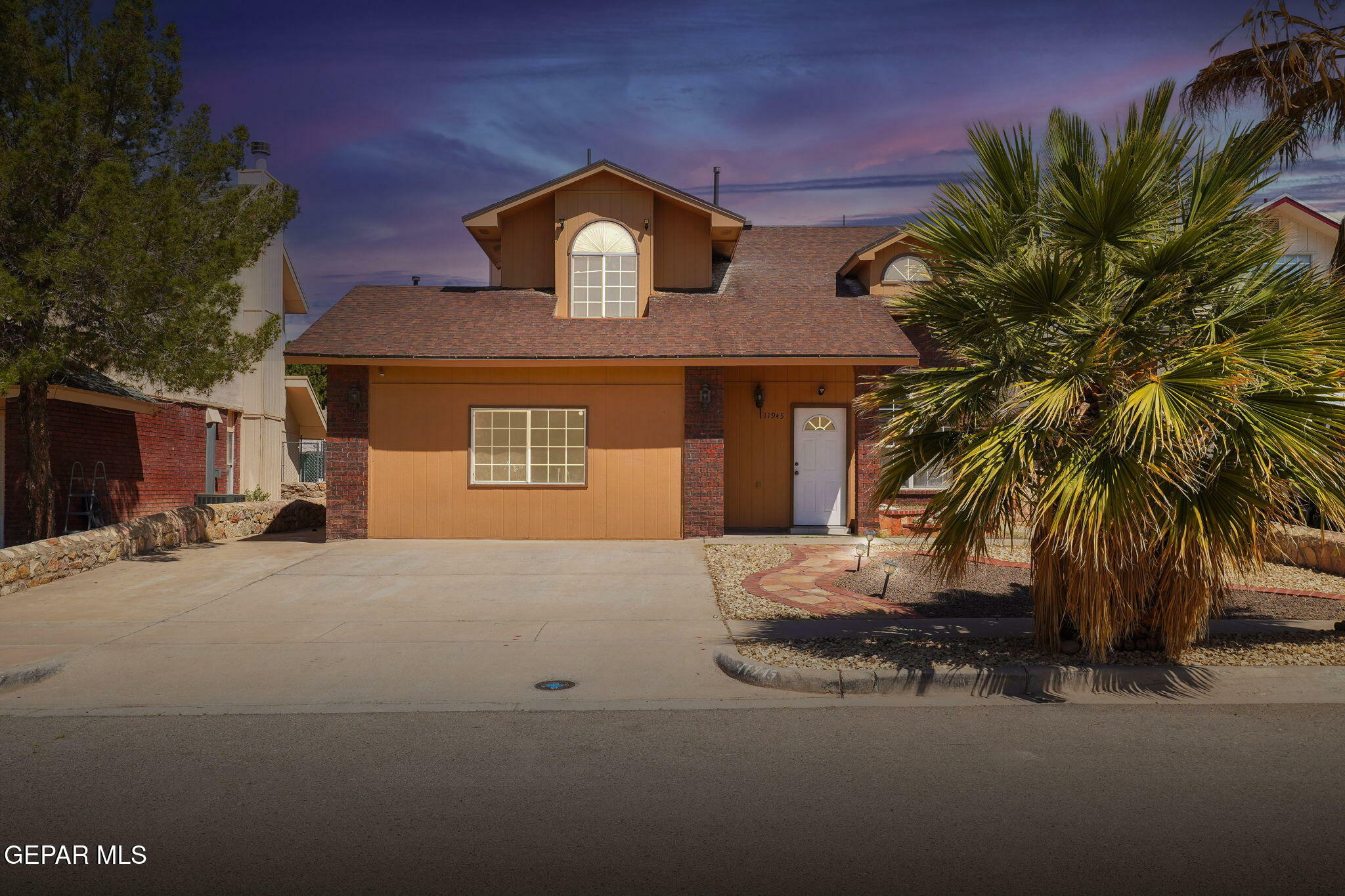 11945 Crown Oaks Court  El Paso TX 79936 photo