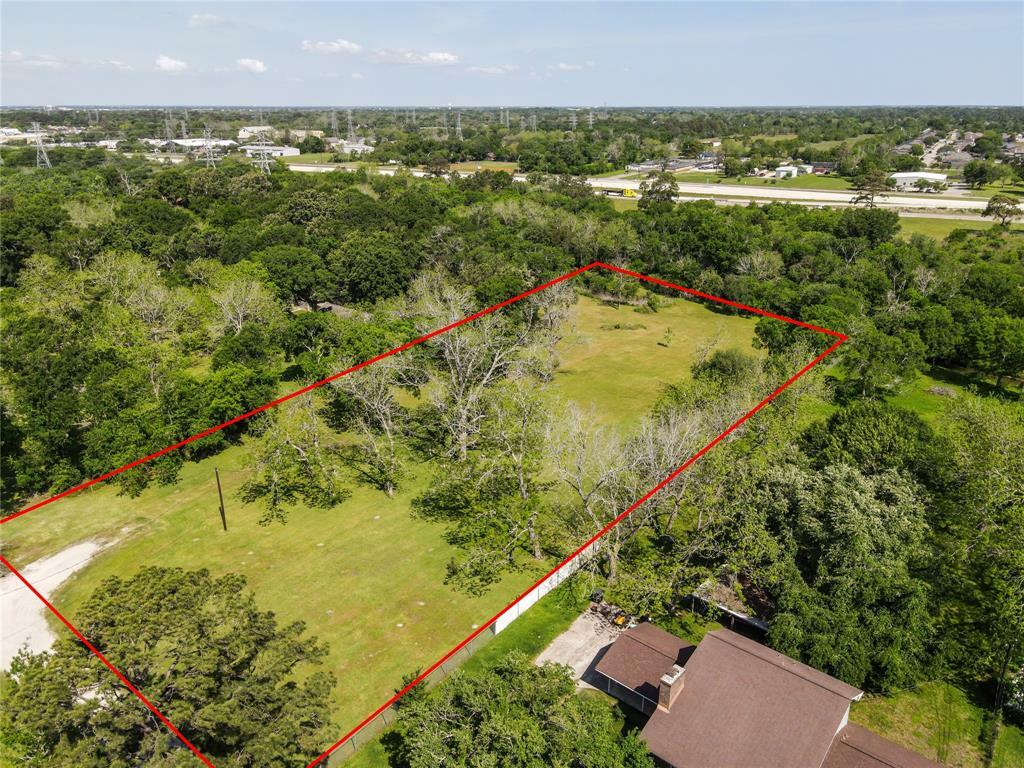 2817 Fisher Hill Ln  Baytown TX 77520 photo