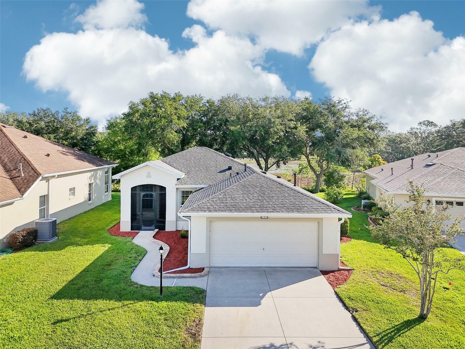 Property Photo: 27510 Discover Court FL 34748
